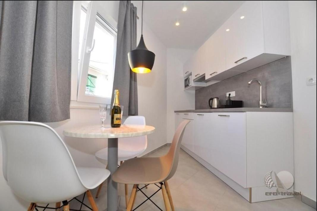 Apartmani Miranda Драшнице Екстериор снимка